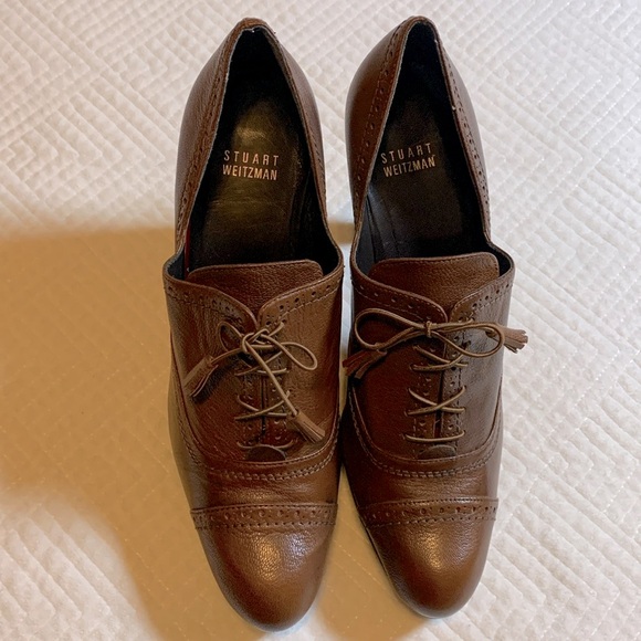 Stuart Weitzman Signore Oxford Lace Up Pumps, Hickory Cognac Brown, Size 10 - Picture 8 of 15